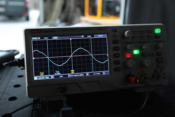 Test-generatorov-Caiman-2.jpg