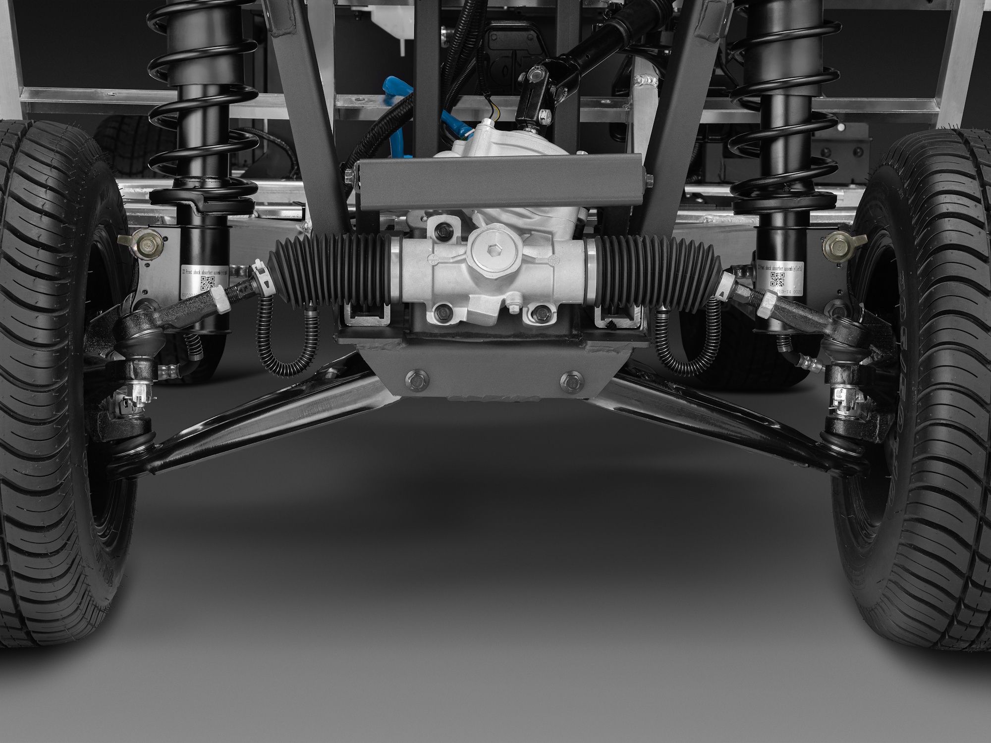 Caiman Eruzo City_front_transmission.jpg
