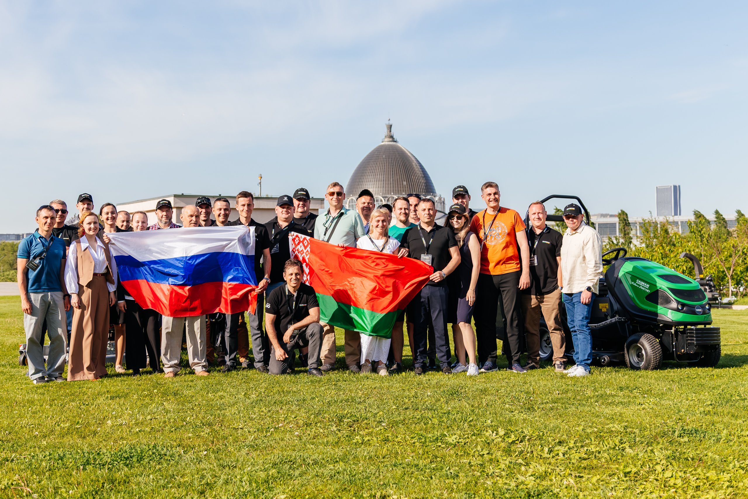 0200_27.05.25_CAIMAN_VDNH_Demosalon_Melnikov_.jpg
